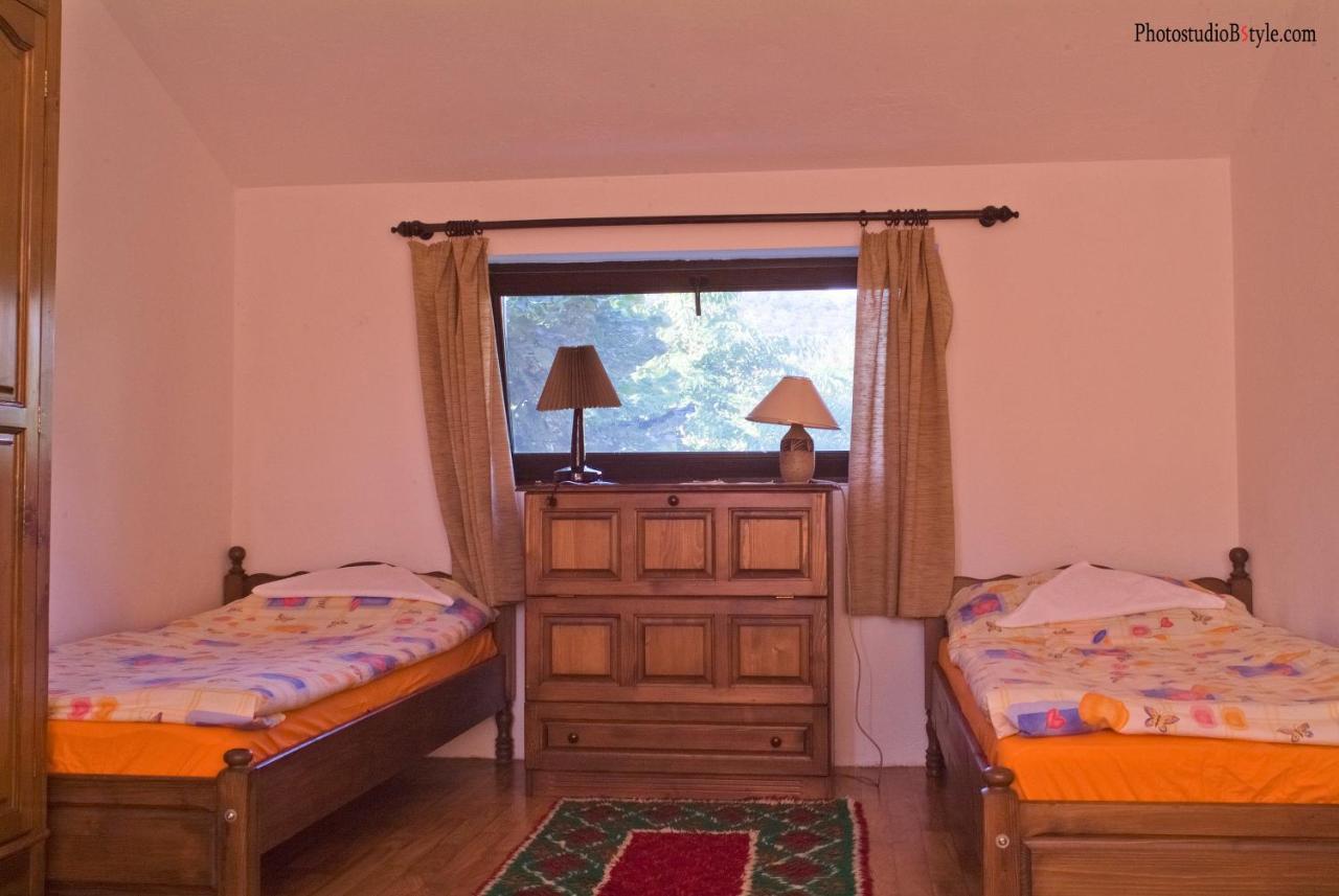 Neda'S House Hotel Червен Стая снимка