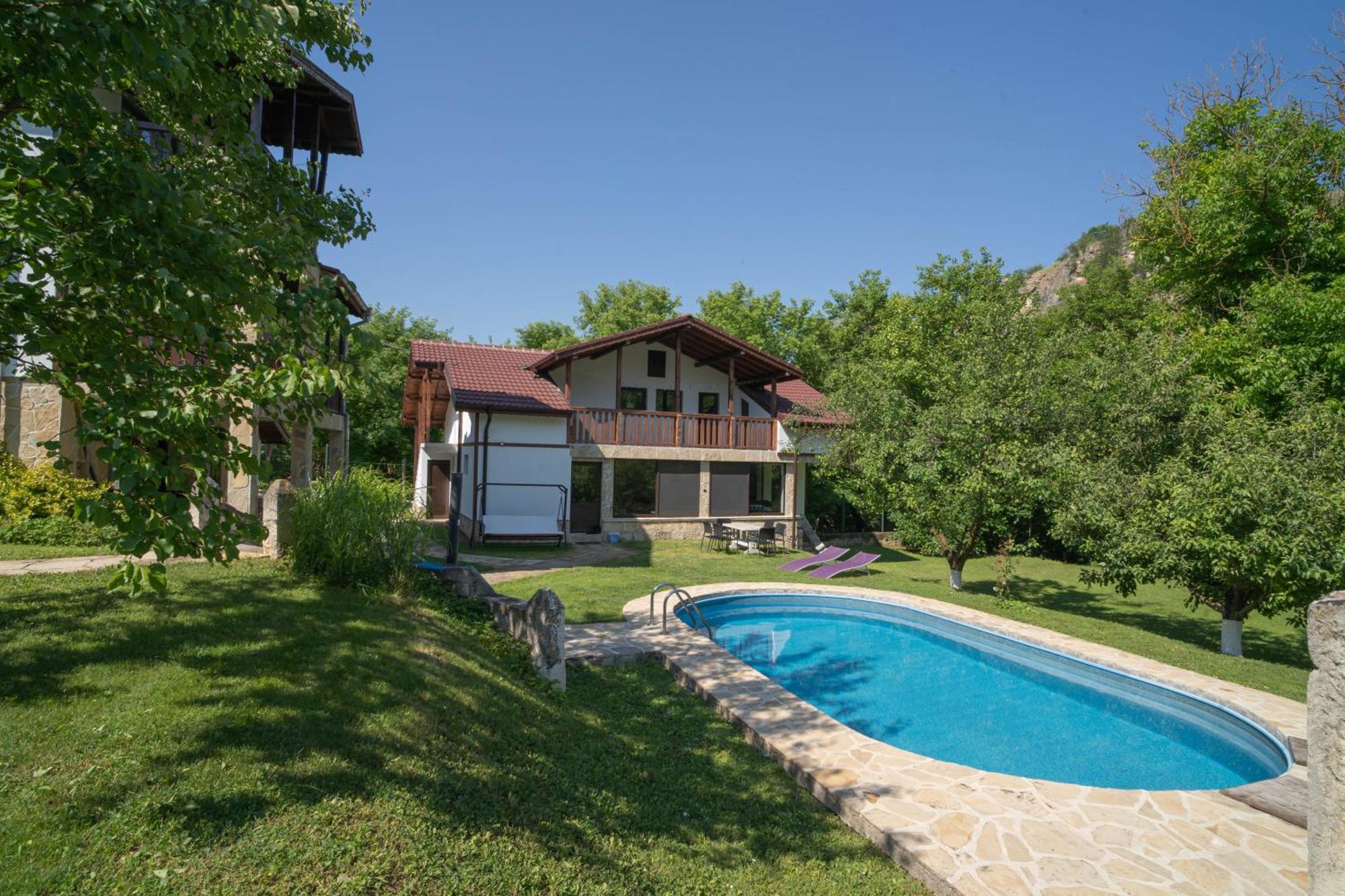 Neda'S House Hotel Червен Екстериор снимка